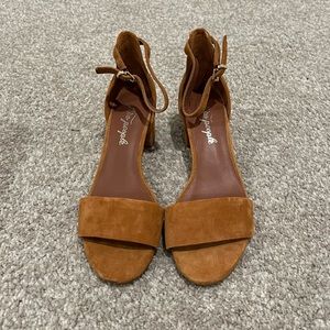 FP brown heels